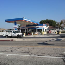 Orange-Olive Ultramar Gas