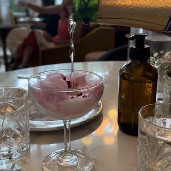Little Hen - Breakfast & Brunch Near Me - Miami, Florida