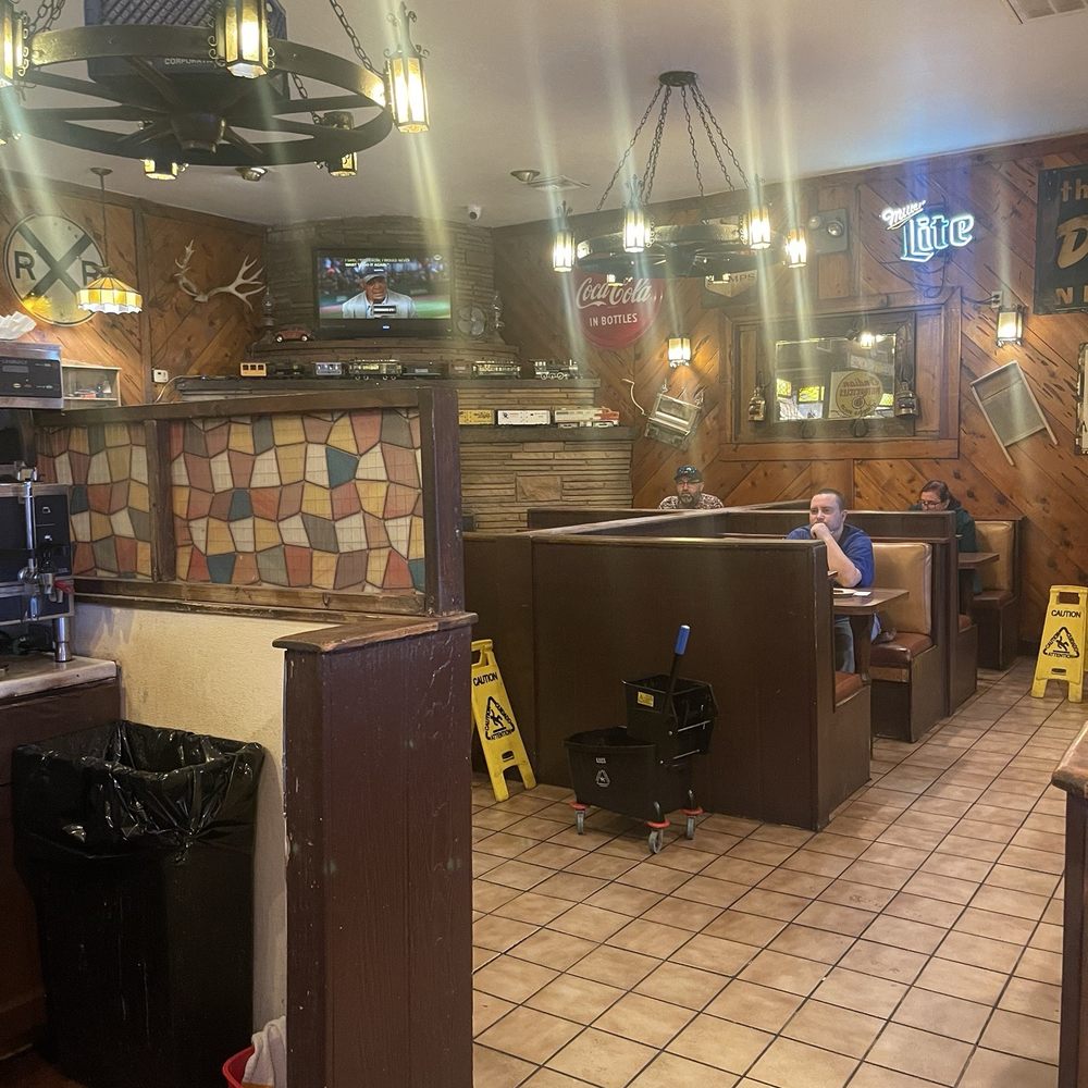 Wagon Wheel Restaurant - Seating - American Near Me - Needles, California Wagon Wheel Restaurant - Seating - American Near Me - Needles, California