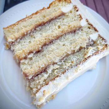 Bittersweet Pastry Shop - Almond strawberry brulee cake - Bakeries Near Me - Chicago, Illinois Bittersweet Pastry Shop - Almond strawberry brulee cake - Bakeries Near Me - Chicago, Illinois