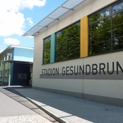 Am Stadion