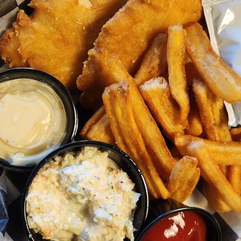 Jerk Riley’s Billiards and Irish Pub - Fish and chips were delish! - Irish Pub Near Me - Ashland, Kentucky