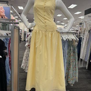 Target - Outfit - Department Stores Near Me - Tempe, Arizona