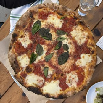 Local 104 - Margherita Pizza - Pizza Near Me - Lake Forest Park, Washington Local 104 - Margherita Pizza - Pizza Near Me - Lake Forest Park, Washington