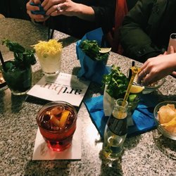 Art Bar - Round of awesome cocktails