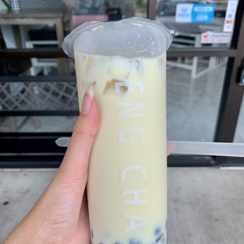 Feng Cha - Chinatown - Large osmanthus milk tea (50% sugar/50% ice) - Bubble Tea Near Me - Houston, Texas Feng Cha - Chinatown - Large osmanthus milk tea (50% sugar/50% ice) - Bubble Tea Near Me - Houston, Texas