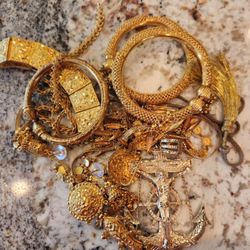 Texas Coins and Jewelry - 22k gold jewelry purchase!
