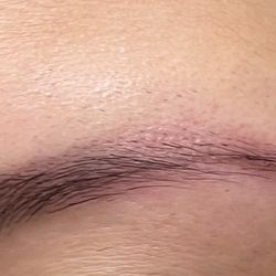 Lavya beauty salon - Allergic reaction (6 hrs later). rubbed off the pigment so that's why it's not inky anymore