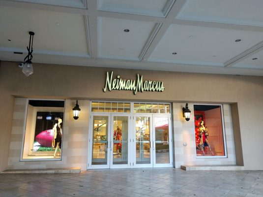 Neiman Marcus by null