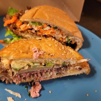 Gott's Ferry Building - Grilled pineapple burger and Crispy Teriyaki burger - Burgers Near Me - San Francisco, California Gott's Ferry Building - Grilled pineapple burger and Crispy Teriyaki burger - Burgers Near Me - San Francisco, California