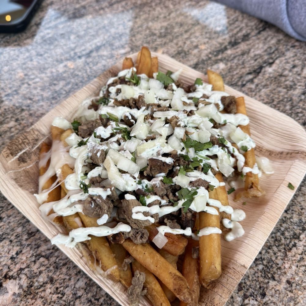 The Hive Farm Bar and Grill - Farmers Market Near Me - Chesapeake, Virginia