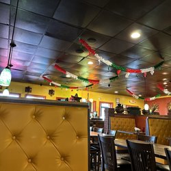 Salsa's Mexican Restaurant & Grill - Interior view