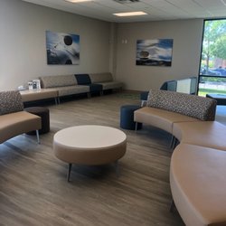 Advanced Urgent Care & Occupational Medicine - Feel free to sit anywhere in our Broomfield lobby for you quick stop!