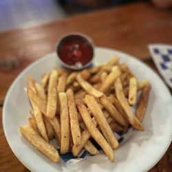Reichenbach Hall - German Fries
