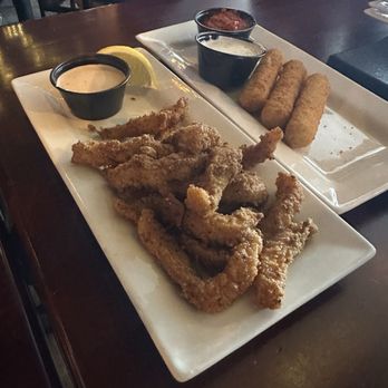 Oakwood Bar & Grill - Steakhouses Near Me - Dearborn, Michigan