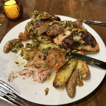 El Mercat - Tapas Bars Near Me - Arlington, Virginia