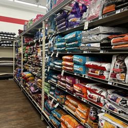 Tractor Supply - Pet Food
