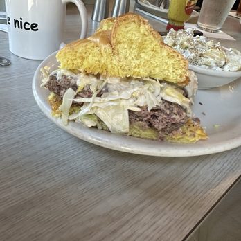 Top Hat Deli - Pastrami cheeseburger was very dry. - Delis Near Me - Fort Lauderdale, Florida Top Hat Deli - Pastrami cheeseburger was very dry. - Delis Near Me - Fort Lauderdale, Florida