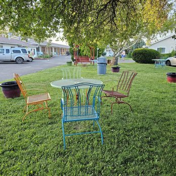 The Retro Inn - Lovely place to relax - Hotels Near Me - Cortez, Colorado The Retro Inn - Lovely place to relax - Hotels Near Me - Cortez, Colorado