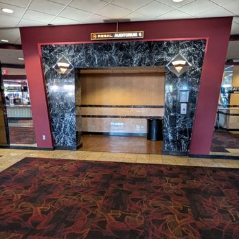 Regal Edwards Metro Pointe - Auditorium 6 - Shopping Near Me - Costa Mesa, California Regal Edwards Metro Pointe - Auditorium 6 - Shopping Near Me - Costa Mesa, California