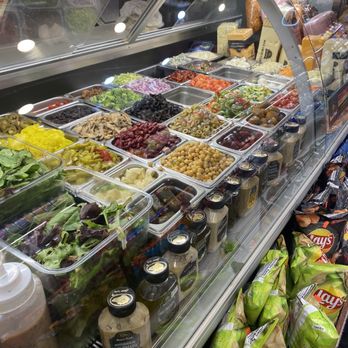 Hamptons Fresh Deli - Salad fixings - Juice Bars & Smoothies Near Me - New York, New York