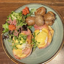 Windsor Rose - Benny with house salad and Rosemary duck fat fried potatoes