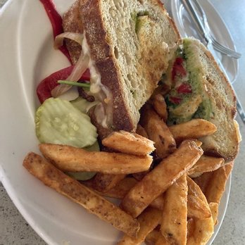 Tavola Restaurant + Bar - Pesto Chicken - Bars Near Me - Springfield, Pennsylvania Tavola Restaurant + Bar - Pesto Chicken - Bars Near Me - Springfield, Pennsylvania