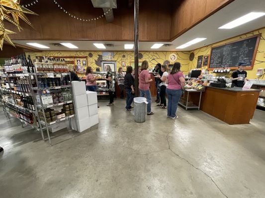 Bushel & Peck's by null