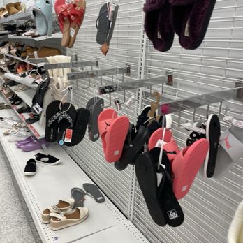 ROSS DRESS FOR LESS - Updated June 2026 - 50 Photos & 40 Reviews - 17700 N US Hwy 281, San Antonio, Texas - Department Stores - Phone Number - Yelp ROSS DRESS FOR LESS - Updated June 2026 - 50 Photos & 40 Reviews - 17700 N US Hwy 281, San Antonio, Texas - Department Stores - Phone Number - Yelp