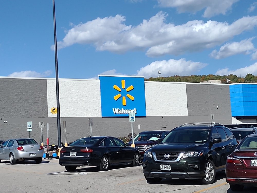 WALMART SUPERCENTER Updated August 2024 131 Eureka Towne Center Dr