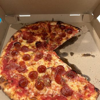 Corner Pizza - Killer Bee pizza - Pizza Near Me - Oceanside, California