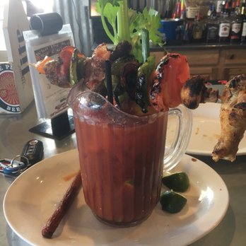 Local Legends Bar & Grill - Sports Bars Near Me - Mesa, Arizona