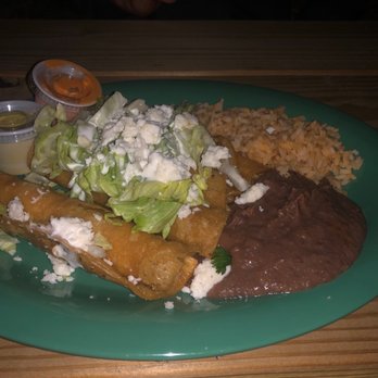Vos Tacos - Flautas platillo - Food Trucks Near Me - Austin, Texas