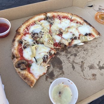 San Lucas Pizzeria - Food Trucks Near Me - Beaverton, Oregon