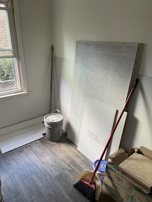 Nailed It Handymen Logo