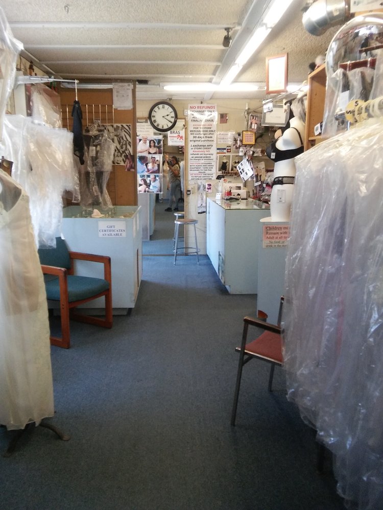 C C’S LINGERIE & BRIDAL BRAS 11 Photos & 78 Reviews 3247 E Thomas