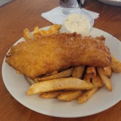 Localz Kitchen and Cocktails - Fish and chips