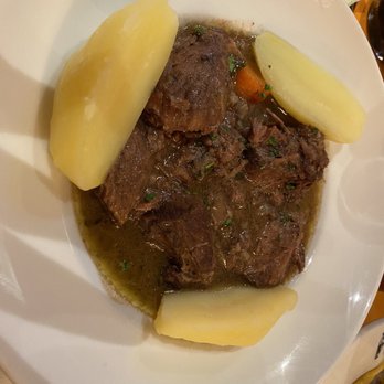 Le Clos Bourguignon - Beef Bourguignon- not great - Brasseries Near Me - Paris, 75