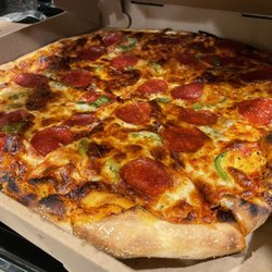 Grand Central Cafe - Pepperoni and green pepper- yum!!!