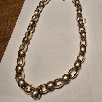 Dee & Nicki's Boutique - A pretty gold necklace I brought home. - Women's Clothing Near Me - Anderson, Indiana