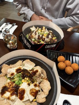 Sizzling House&Noodle by null