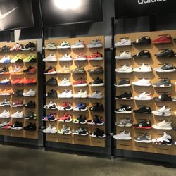 Men's footwear