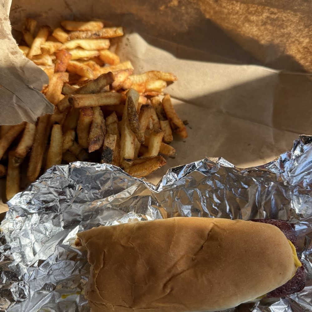 Five Guys - Hotdog with mustard - Fast Food Near Me - San Marcos, California