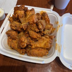 Cafe Hot Wing - Hot lemon pepper wings