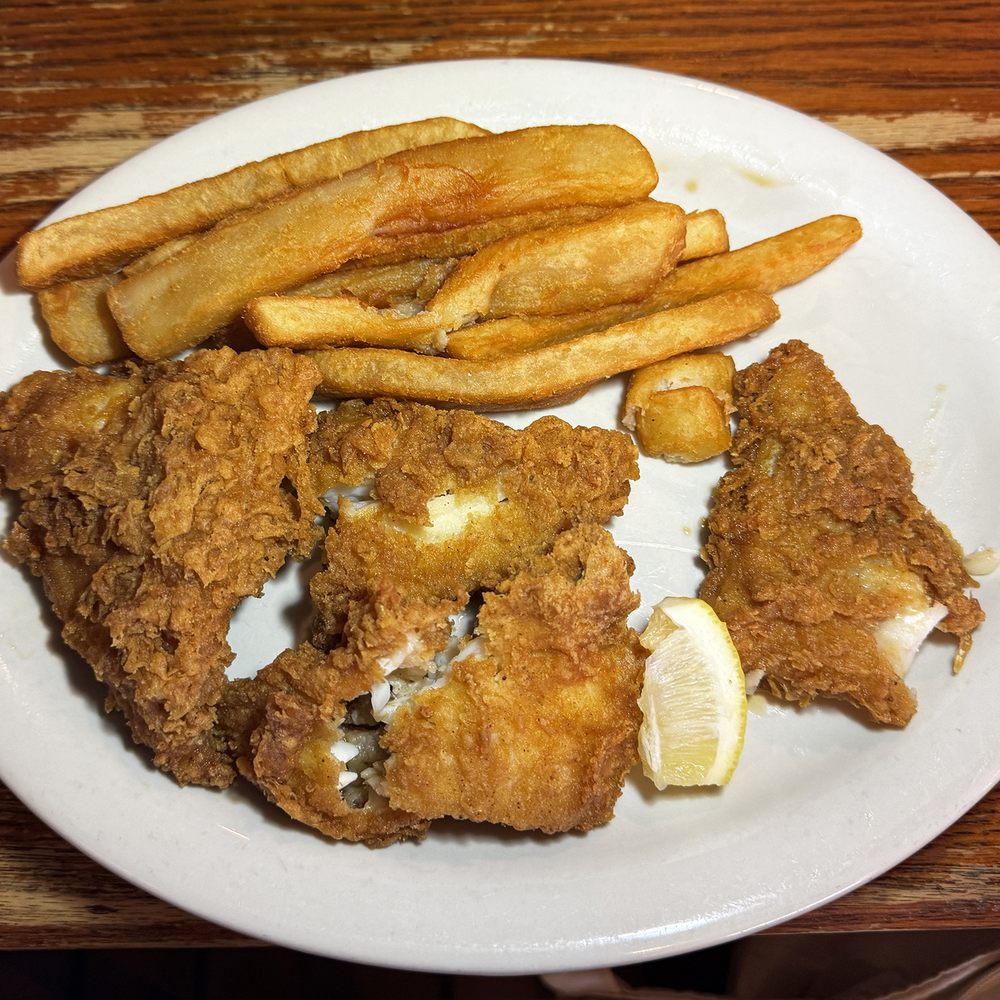 Cracker Barrel Old Country Store - Fish fry - Southern Near Me - Yuma, Arizona