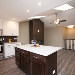 Houser Enterprise - 1242 Dolen Place, Iowa City - 3BR, 2 Bath Duplex, Newly Remodeled!