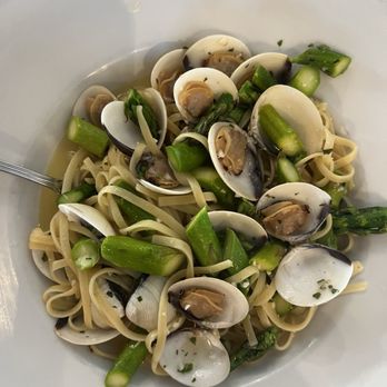 Francesca's Italian Kitchen - **I added asparagus** -- they loaded this with clams. Most places put maybe 6 there were 14 clams in my pasta. - Italian Near Me - Temecula, California