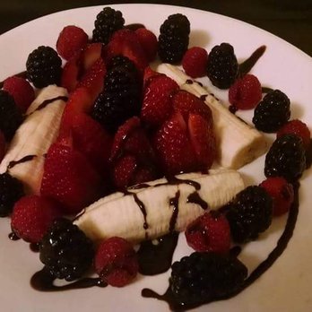 Taste & Sea - Glazed Berries and a Chocolate Sauce - Personal Chefs Near Me - Anaheim, California Taste & Sea - Glazed Berries and a Chocolate Sauce - Personal Chefs Near Me - Anaheim, California