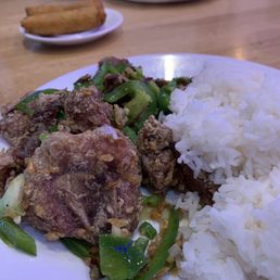 gang-do Pai gwut (deep fried pork chop rice) with Vegetable Egg Roll gang-do Pai gwut (deep fried pork chop rice) with Vegetable Egg Roll