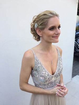 Ocean Hair Studio by null